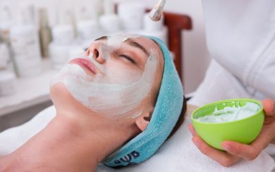5 DIY Natural Mask To Get A Fabulous Skin After 40
